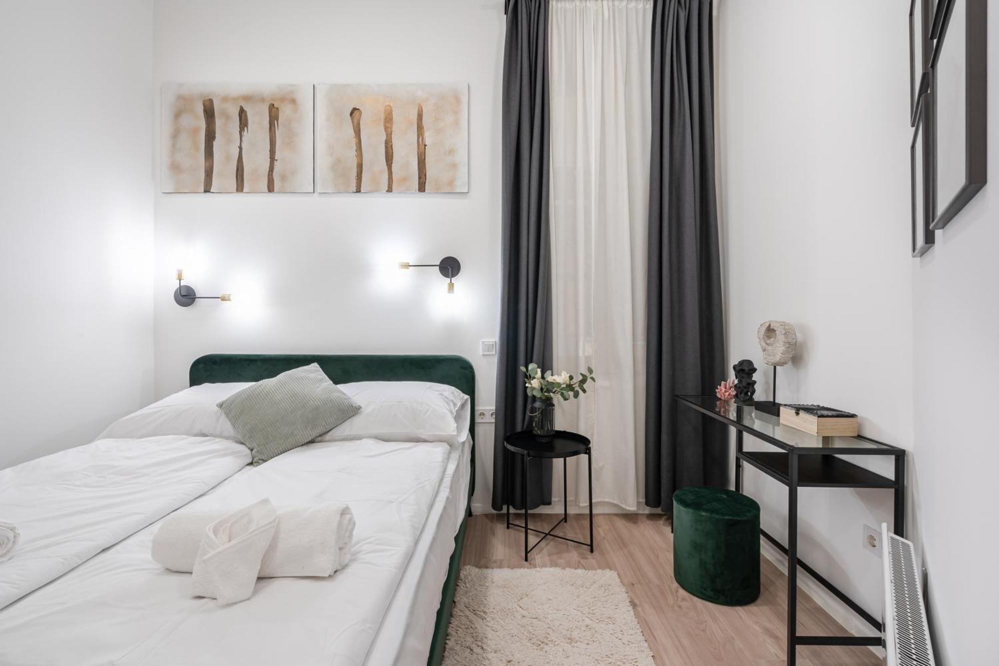 Kl31 - Urban Escape - Prime Location - Klauzal Square By Bqa Διαμέρισμα Βουδαπέστη Εξωτερικό φωτογραφία