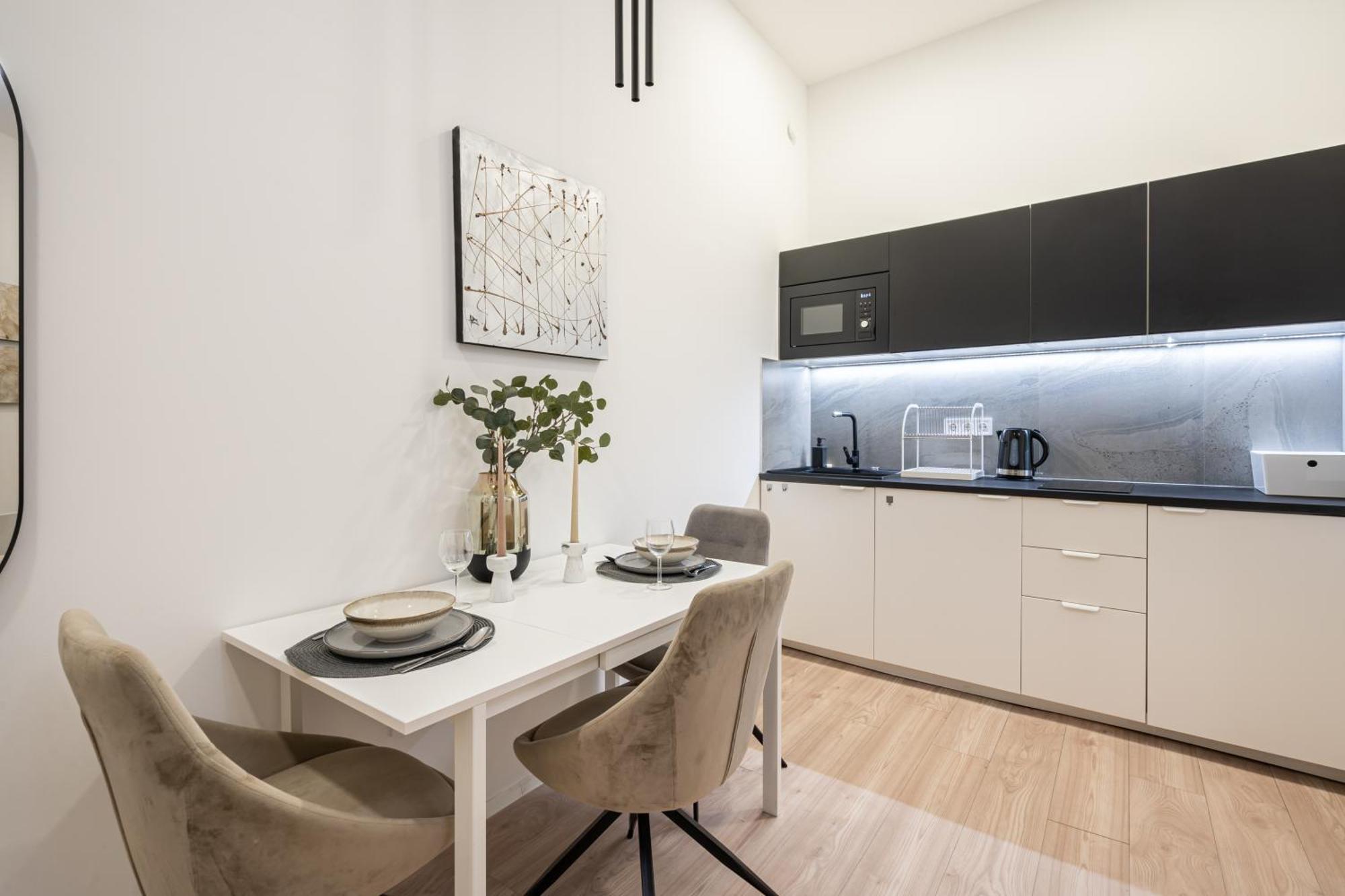 Kl31 - Urban Escape - Prime Location - Klauzal Square By Bqa Διαμέρισμα Βουδαπέστη Εξωτερικό φωτογραφία