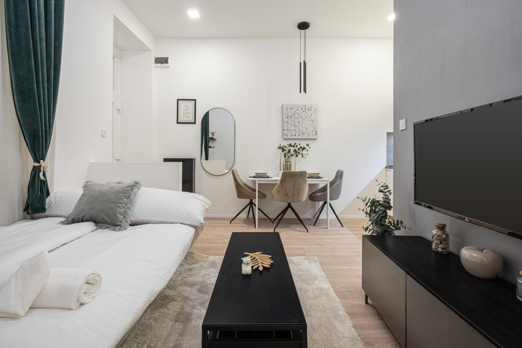 Kl31 - Urban Escape - Prime Location - Klauzal Square By Bqa Διαμέρισμα Βουδαπέστη Εξωτερικό φωτογραφία
